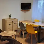 Apartamento U Jiroušů *
