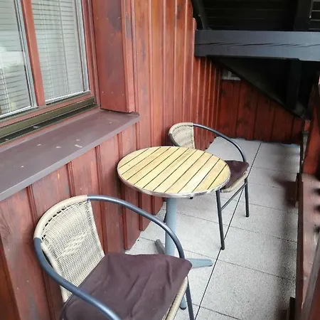 Apartment U Jirousu *